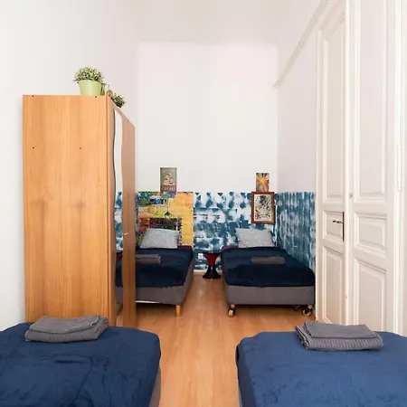 Apartment Center- Historic Jewish Quarter Budapest