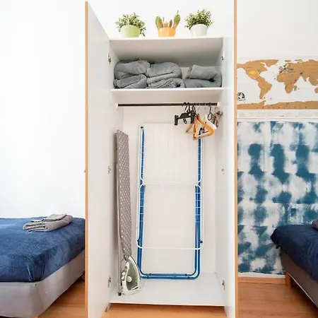 Center- Historic Jewish Quarter Apartment